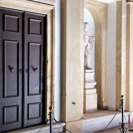 Fratta5 Luxury Apartment Verona Buitenkant foto
