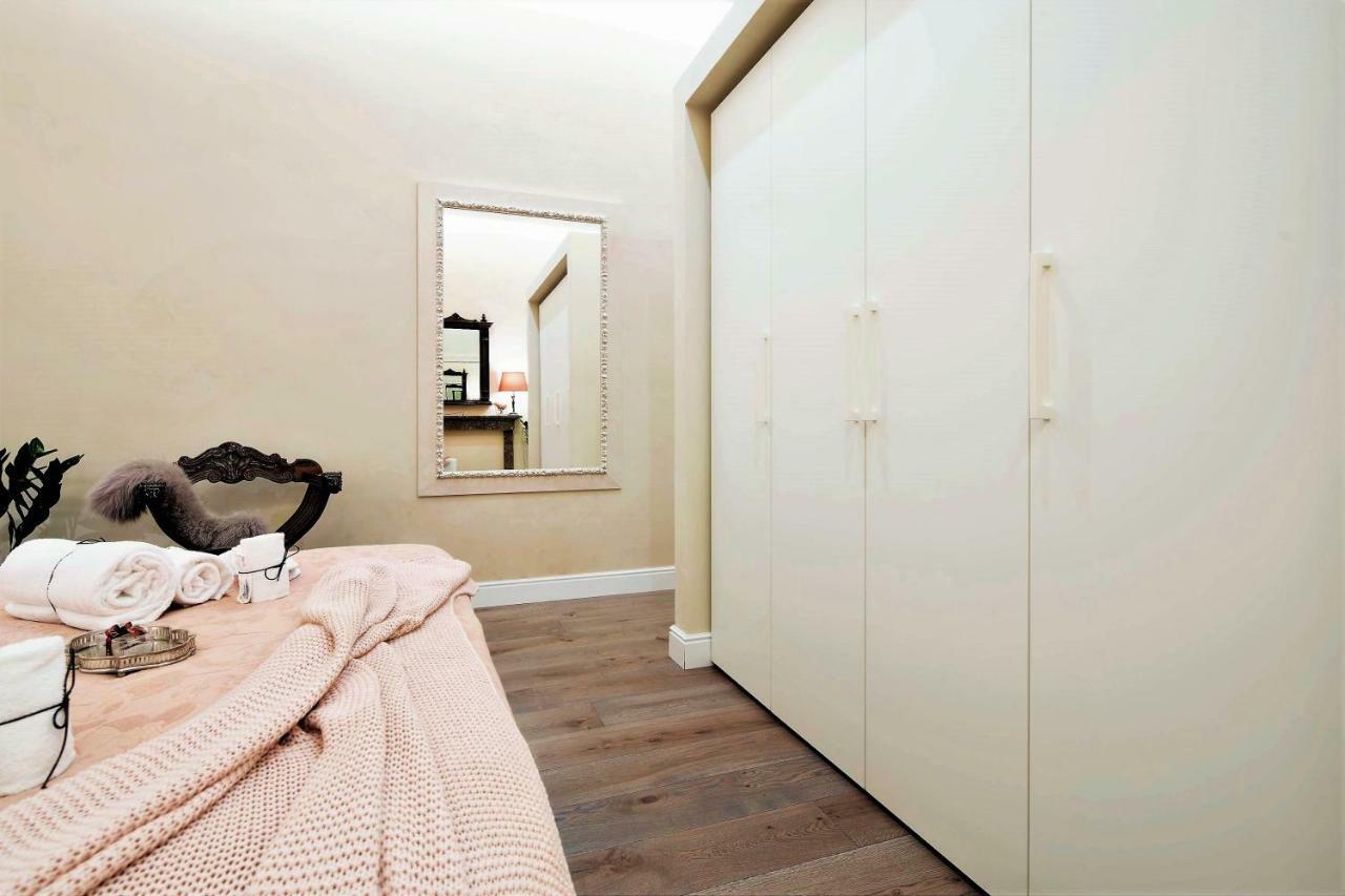 Fratta5 Luxury Apartment Verona Buitenkant foto