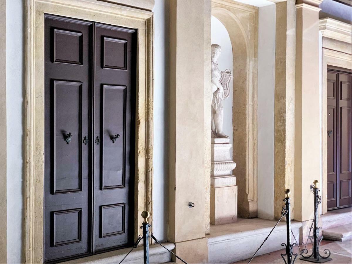 Fratta5 Luxury Apartment Verona Buitenkant foto
